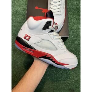 Jordan Retro 5 Fire Red Black Tongue Size 11